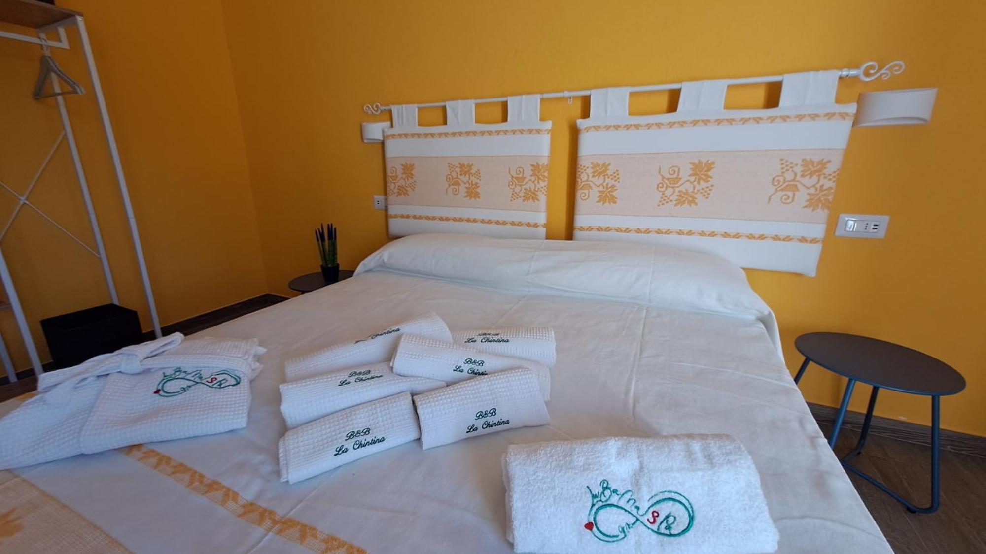 B&B La Chintina Сант'Антонио-ди-Галлура Экстерьер фото